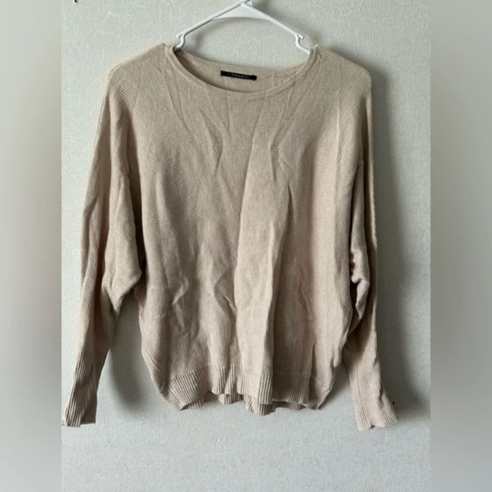 T Tahari | Light Beige Women's Sweater | Size Medium